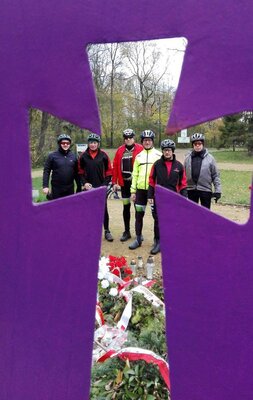 Rowerzyści uczcili Święto Niepodległości